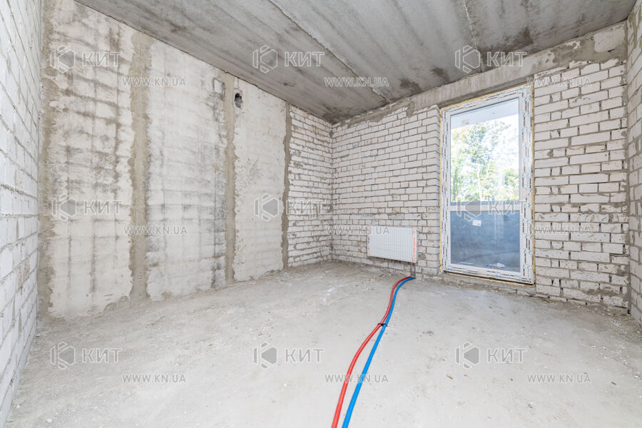 Продаж квартири Харків, ХТЗ, Рогань, 81.97м²
