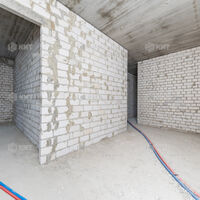 Продаж квартири Харків, ХТЗ, Рогань, 81.97м²
