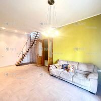 Продаж квартири Харків, Центр, 200м²