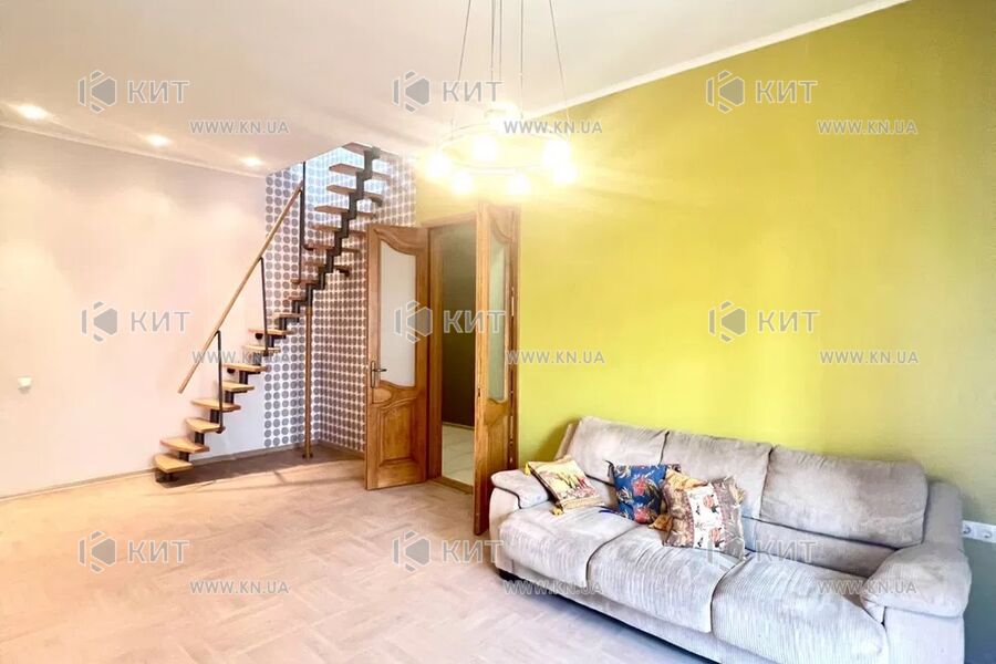 Продаж квартири Харків, Центр, 200м²