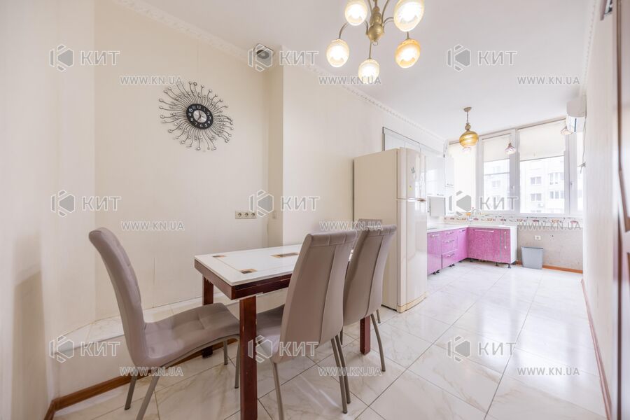 Продаж квартири Харків, Салтівка, 605 мрн., 100м²