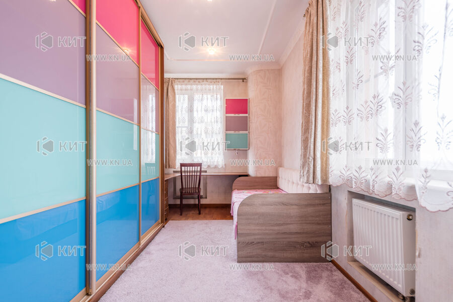Продаж квартири Харків, Салтівка, 605 мрн., 100м²