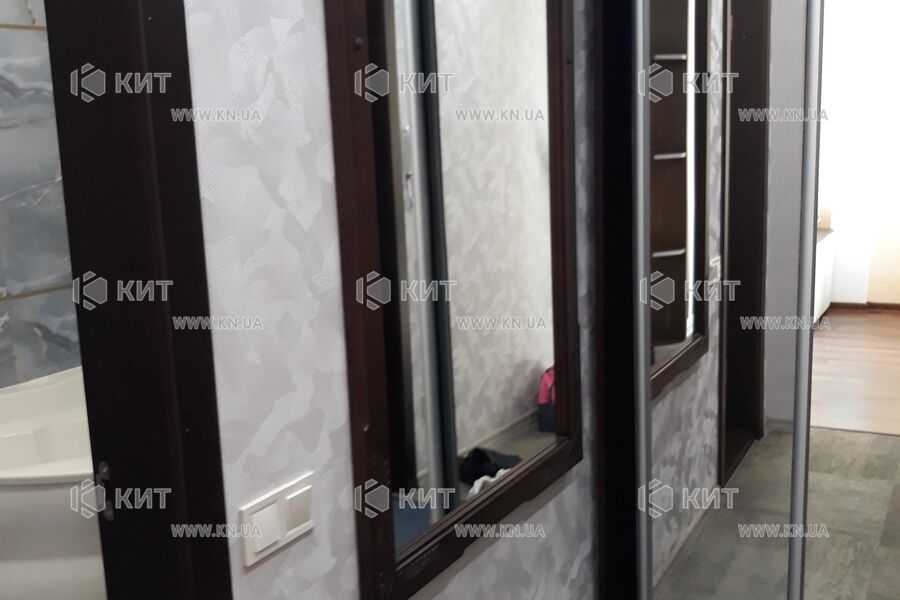 Продаж квартири Харків, Олексіївка, 33м²