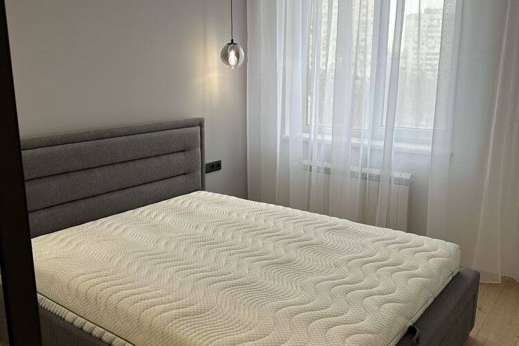 Продаж квартири Харків, Олексіївка, 56м²