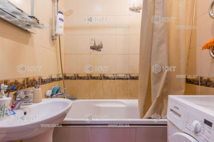 Продажа квартиры Харьков, Алексеевка, 52м²