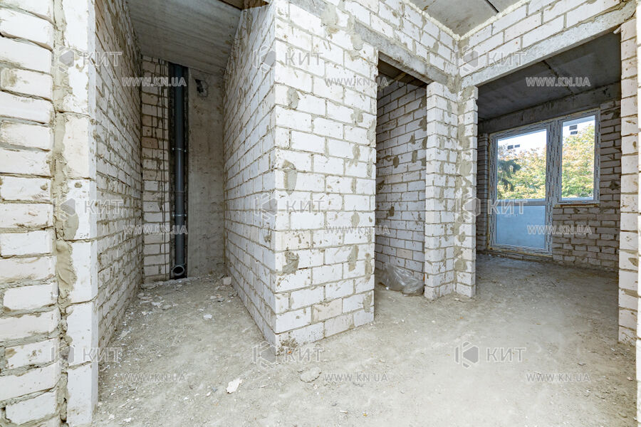Продаж квартири Харків, ХТЗ, Рогань, 55.73м²