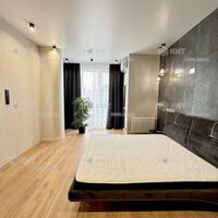 Продаж квартири Харків, Клочківська, 160м²