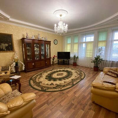 Продажа 	 Харків,  Миколаївська (Короленка) вул.   19