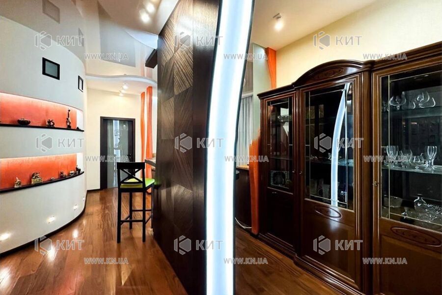 Продажа квартиры Харьков, Павлово Поле, 100м²
