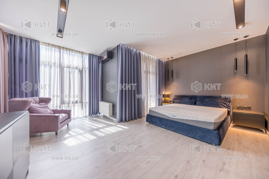 Продаж квартири Харків, Сокільники, 220м²