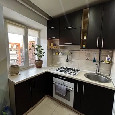 Продажа 	 Харків,  23 Серпня вул.   11А