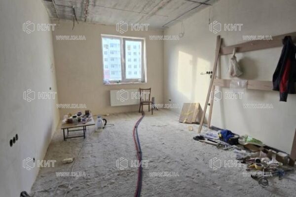 Продаж квартири Харків, ХТЗ, Рогань, 59м²
