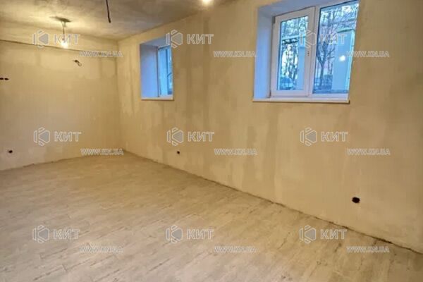 Продаж квартири Харків, ХТЗ, Рогань, 33.6м²