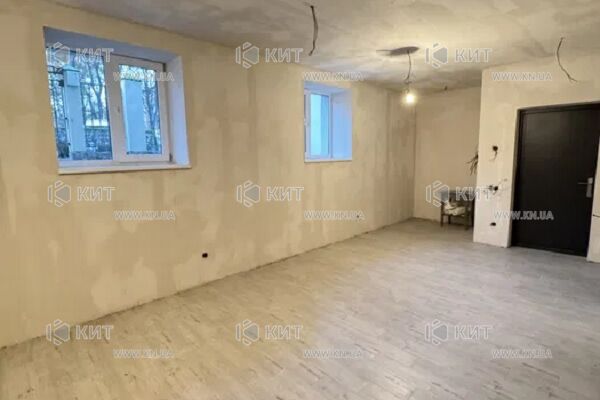 Продаж квартири Харків, ХТЗ, Рогань, 33.6м²