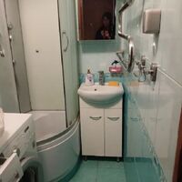 Продаж квартири Харків, ХТЗ, Рогань, 65м²