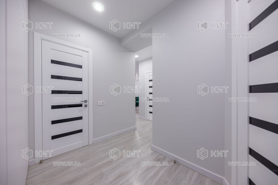 Продажа квартиры Харьков, Сокольники, 100м²