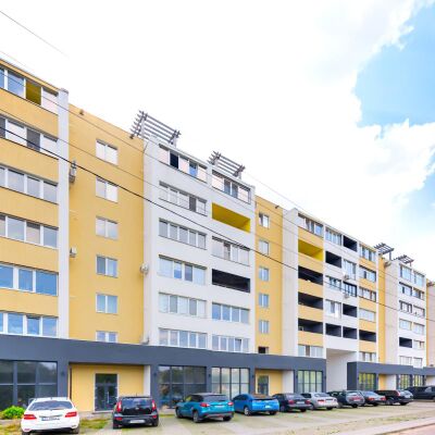 Продажа 	 Харьков, Речной Квартал Франковская ул.   10