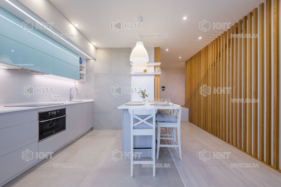Продаж квартири Харків, Олексіївка, 106.2м²