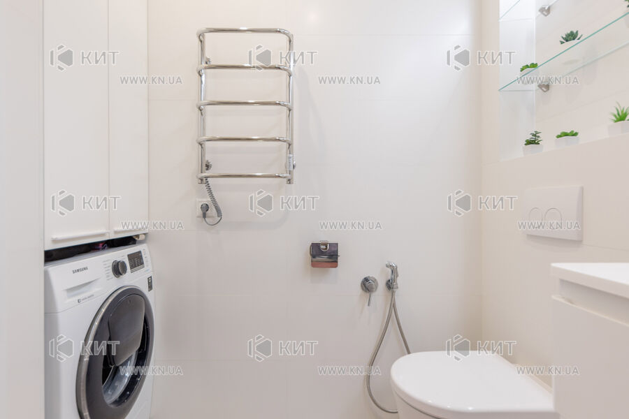 Продаж квартири Харків, Олексіївка, 106.2м²