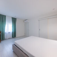 Продаж квартири Харків, Олексіївка, 106.2м²