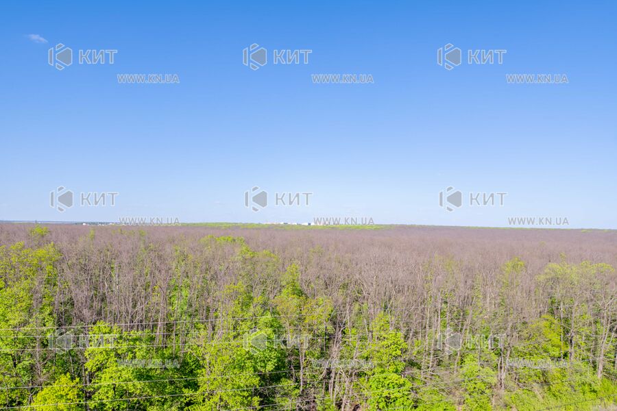 Продаж квартири Харків, Олексіївка, 106.2м²