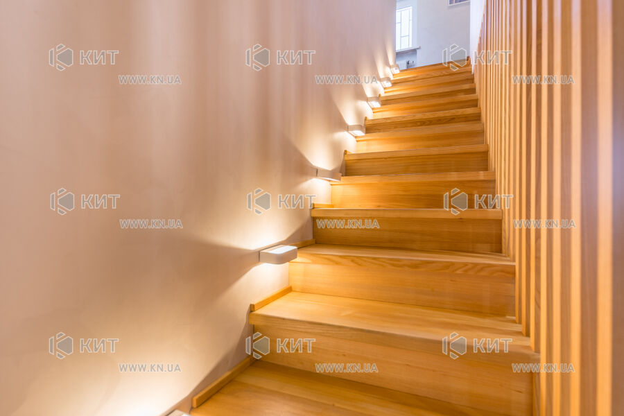 Продаж квартири Харків, Олексіївка, 106.2м²