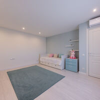 Продаж квартири Харків, Олексіївка, 106.2м²