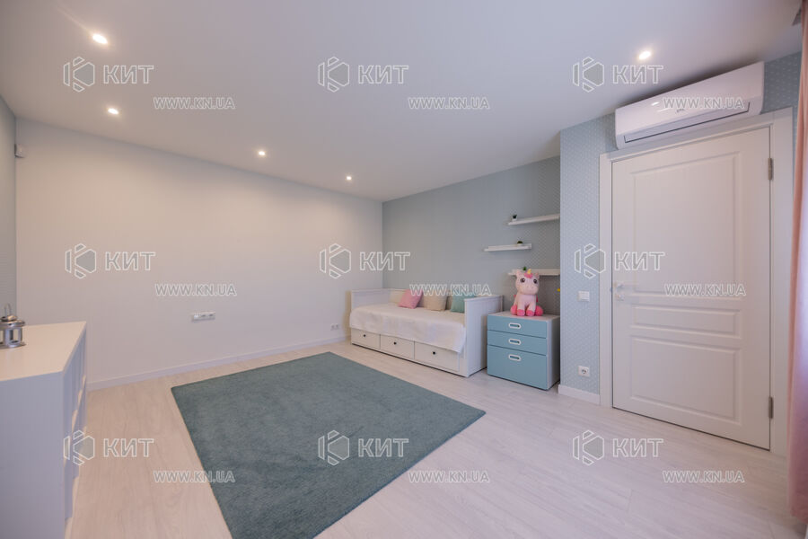 Продаж квартири Харків, Олексіївка, 106.2м²