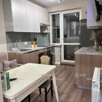 Продажа квартиры Харьков, ХТЗ, Рогань, 42м²