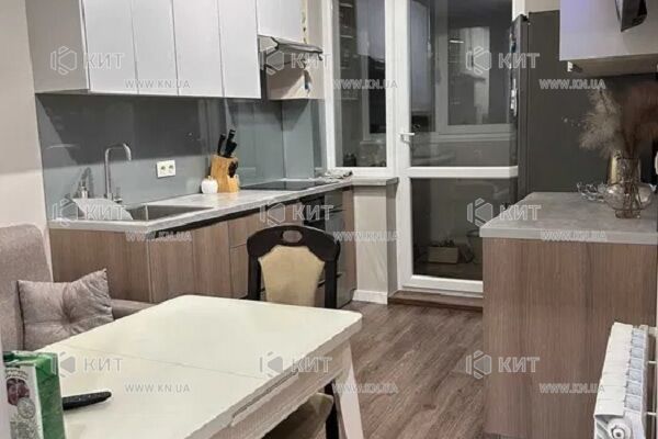 Продажа квартиры Харьков, ХТЗ, Рогань, 42м²