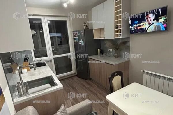 Продажа квартиры Харьков, ХТЗ, Рогань, 42м²