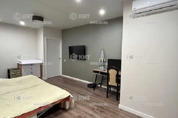 Продажа квартиры Харьков, ХТЗ, Рогань, 42м²