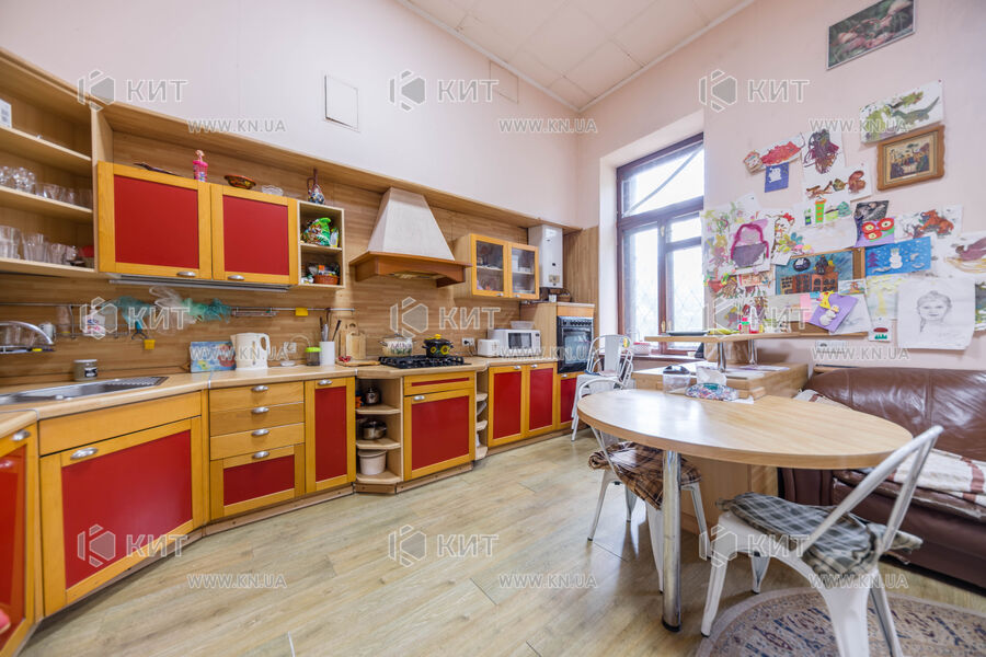 Продажа квартиры Харьков, Центр, 155м²