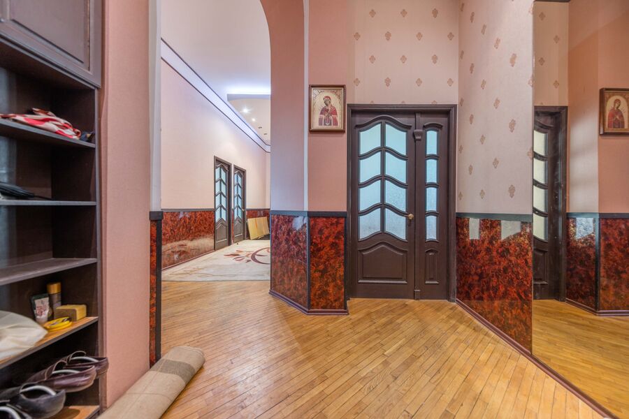 Продажа квартиры Харьков, Центр, 155м²