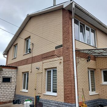 Продаж будинків та таунхаусів - Покотилівка,  Червона вул.