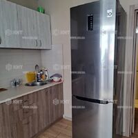 Продаж квартири Харків, ХТЗ, Рогань, 40м²