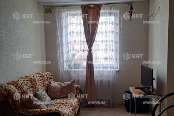 Продаж квартири Харків, ХТЗ, Рогань, 40м²