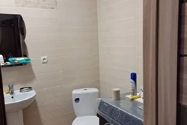 Продаж квартири Харків, ХТЗ, Рогань, 40м²