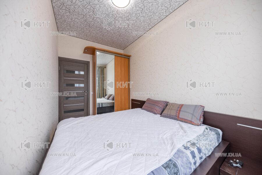 Продажа квартиры Харьков, Алексеевка, 55м²