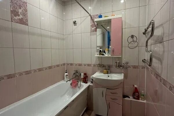 Продажа квартиры Харьков, Старая Салтовка, 97м²