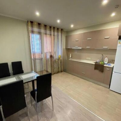 Продажа 	 Харьков, Солнечный Гвардейцев-Широнинцев ул.   29А