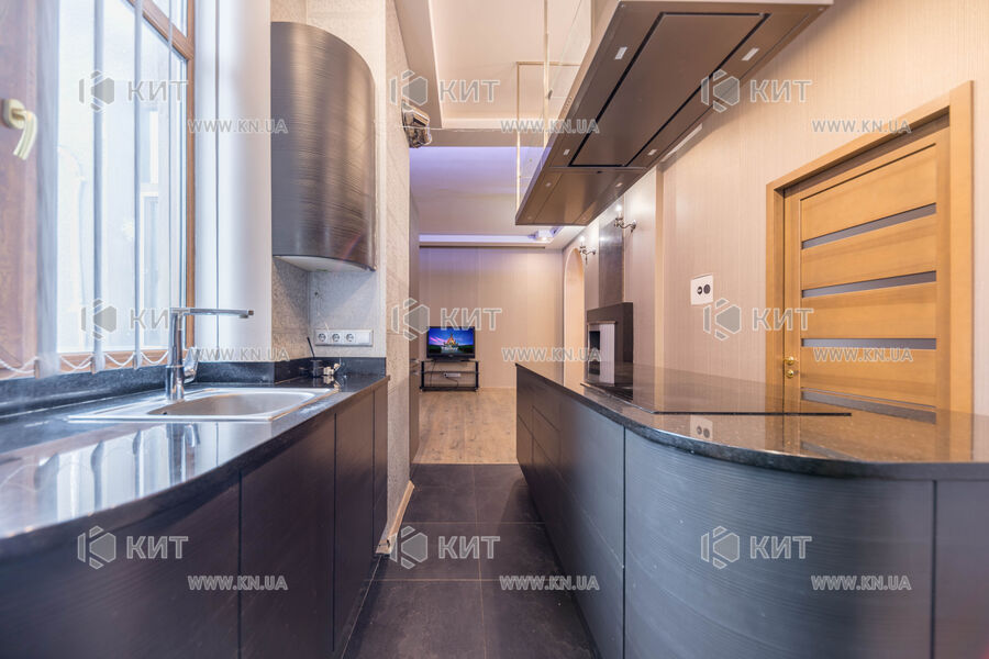 Продаж квартири Харків, Центр, 106м²
