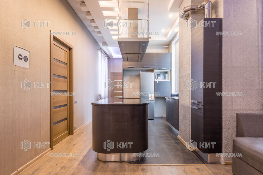 Продаж квартири Харків, Центр, 106м²