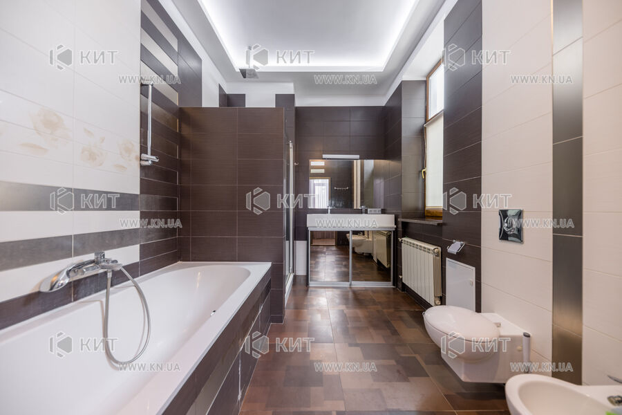Продаж квартири Харків, Центр, 106м²