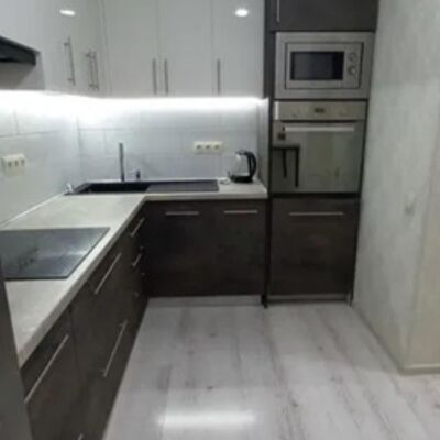 Продажа 	 Харьков, Станислава Парталы Станислава Парталы (Балакирева) ул.   19А