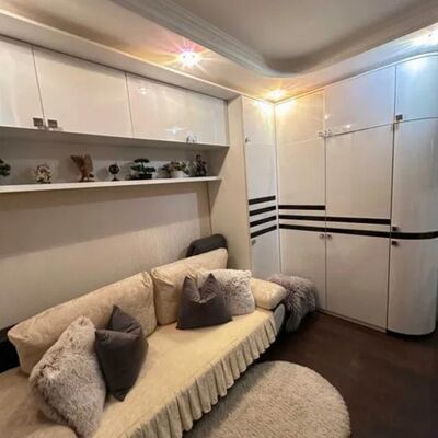 Продажа 	 Харьков,  Тракторостроителей пр.   79/42
