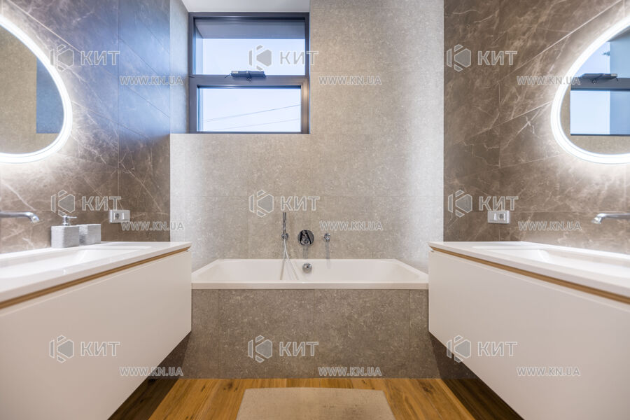 Продажа дома Харьков, Алексеевка, 400м²