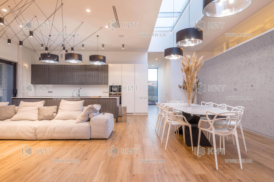 Продажа дома Харьков, Алексеевка, 400м²