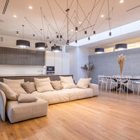 Продажа дома Харьков, Алексеевка, 400м²