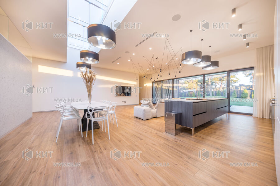 Продажа дома Харьков, Алексеевка, 400м²